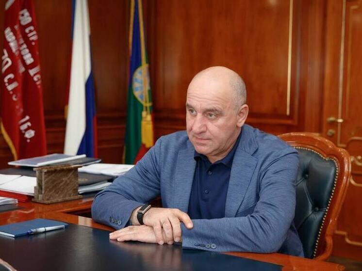 Патриарх Кирилл поздравил Главу КЧР с юбилеем и наградил орденом Даниила Московского