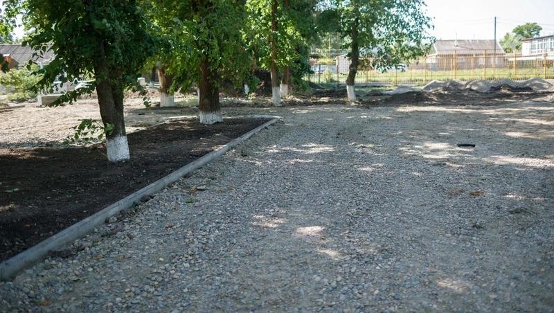 Пешеходную зону благоустроят в селе Левокумском на Ставрополье