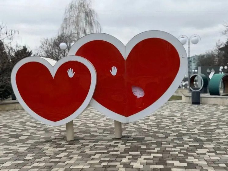 Полицейские нашли подростка, повредившего арт-объект на Аллее любви в Железноводске