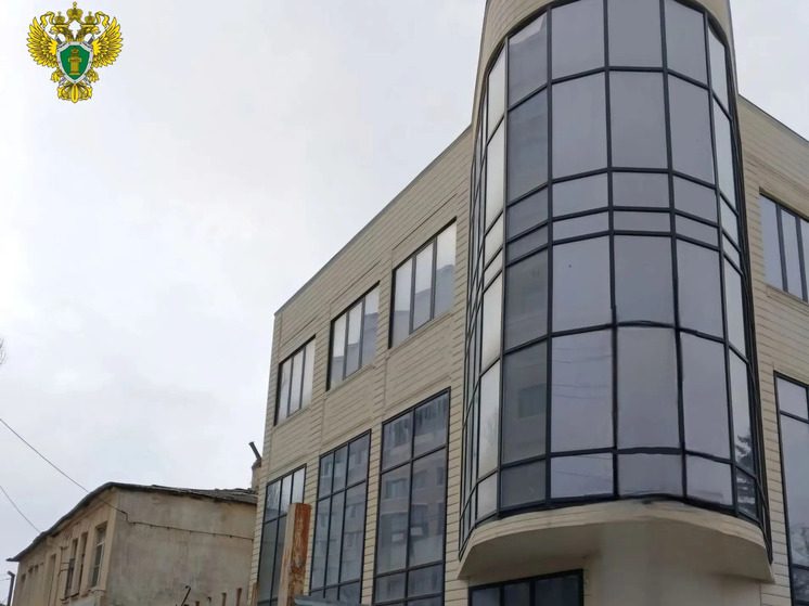 Прокуратура добилась сноса самовольной постройки в центре Ставрополя