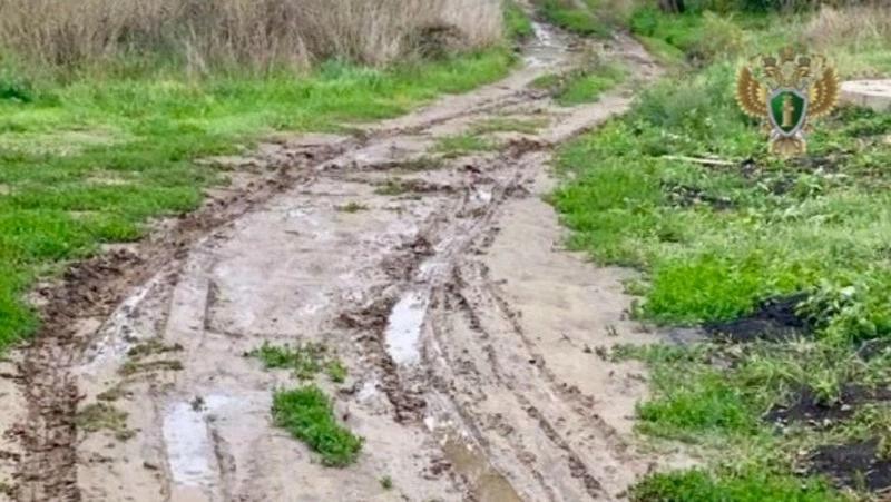 Прокуратура потребовала отсыпать щебнем улицу в хуторе Шпаковского округа