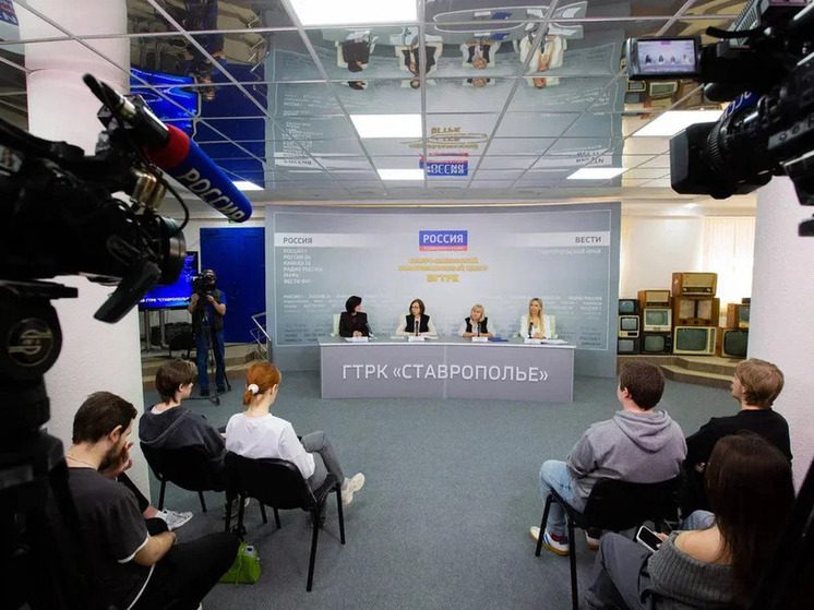  Ставропольцам рассказали о налоговых вычетах и сервисах ФНС