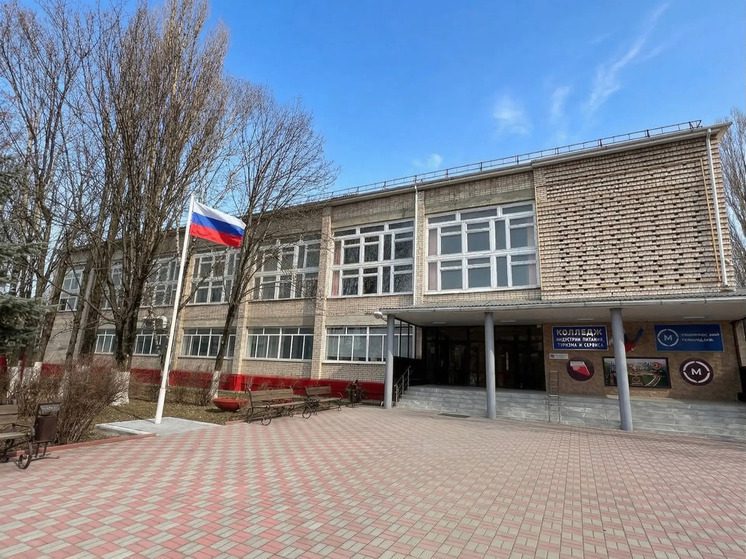 В Черкесске начался капремонт почти полувекового здания колледжа индустрии питания, туризма и сервиса