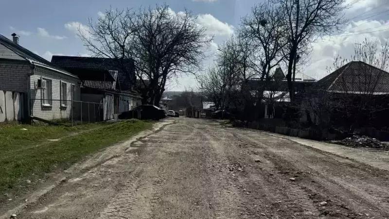 В Ессентуках провели грейдирование улицы после прямой линии главы края