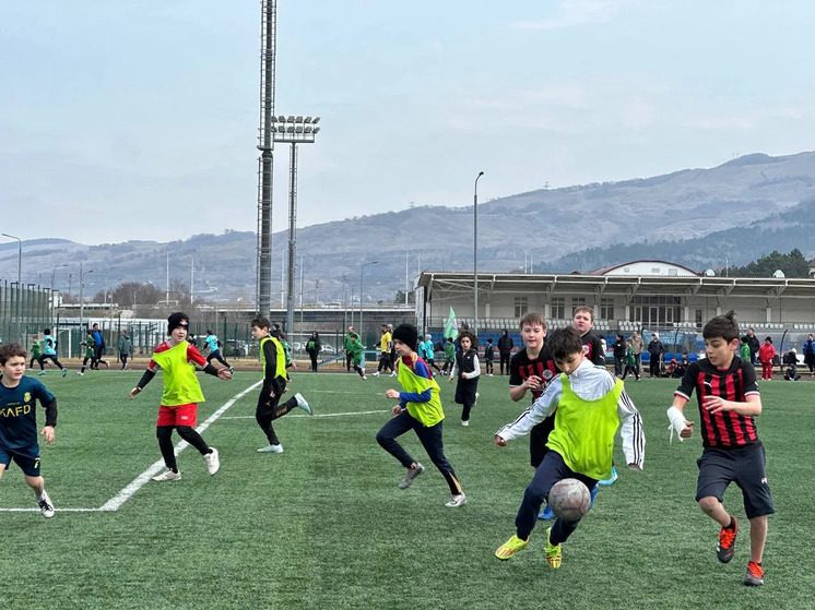  В Кисловодске прошел первый на Ставрополье межрегиональный турнир по фиджитал-футболу