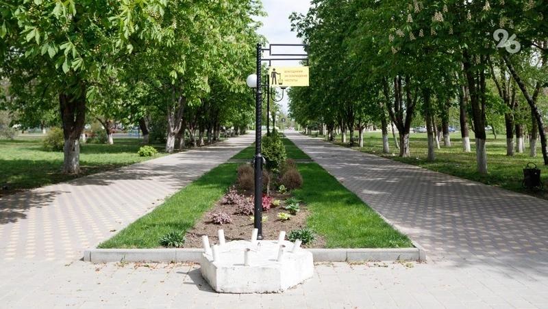 В селе Дивном началось благоустройство центральной площади