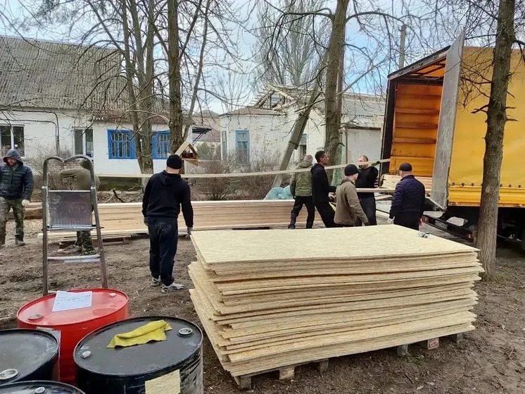 Владимир Владимиров: ставропольцы отправили 75-й гуманитарный груз бойцам в зону СВО