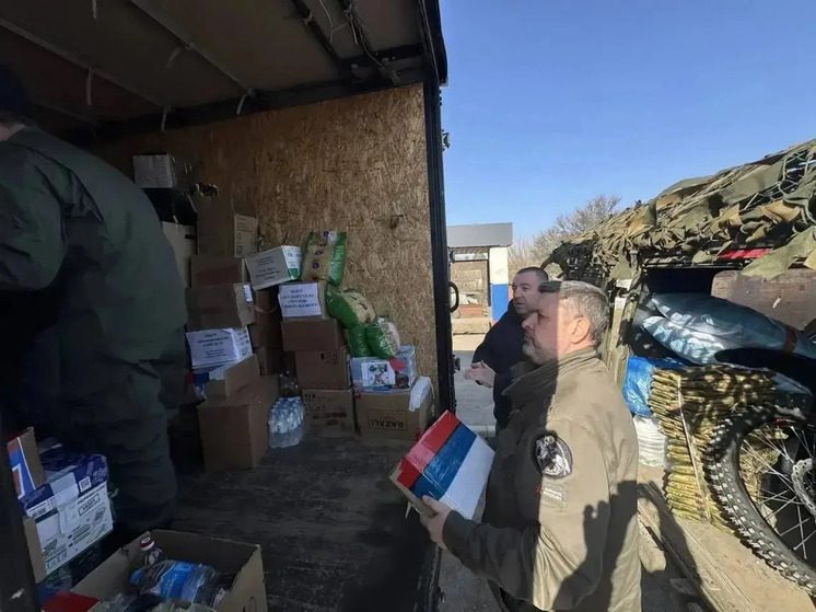 Жители Кировского округа отправили бойцам СВО стройматериалы, мототехнику и домашние пироги