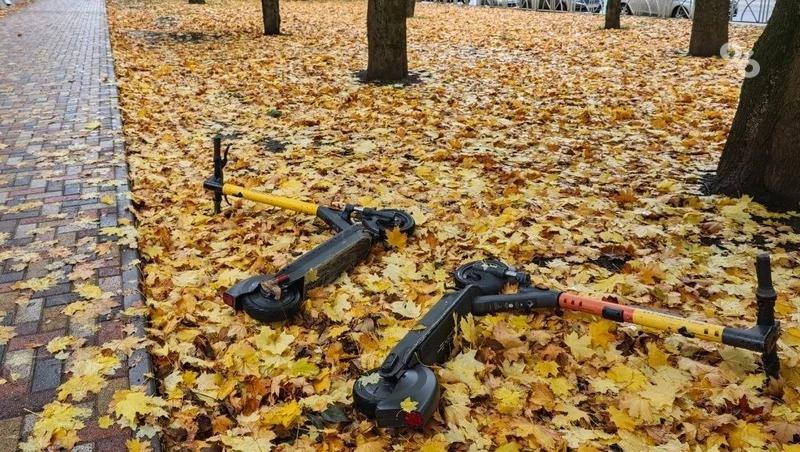 73-летняя пенсионерка на Ставрополье взыскивает 1 млн со сбившего её самокатчика