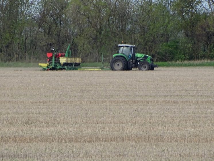 Аграрии Ставрополья приступили к севу овощных культур открытого грунта