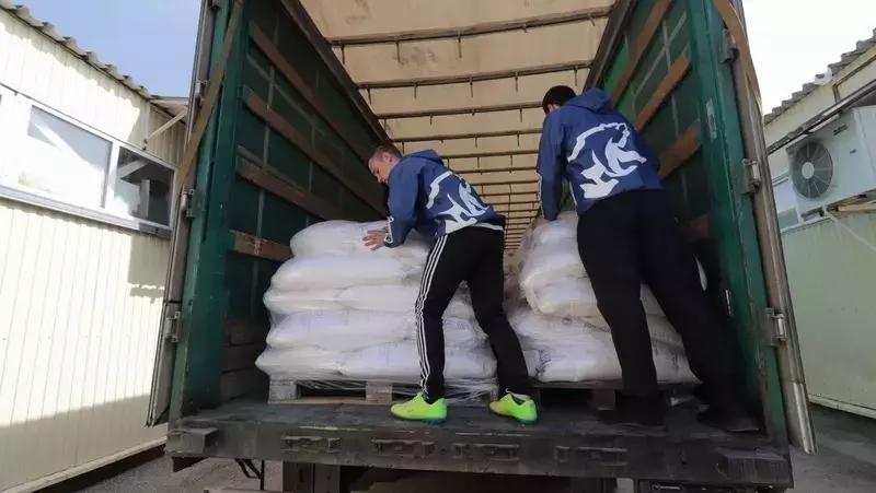 Блогер Хасбик помогает пострадавшим от наводнения в Дагестане