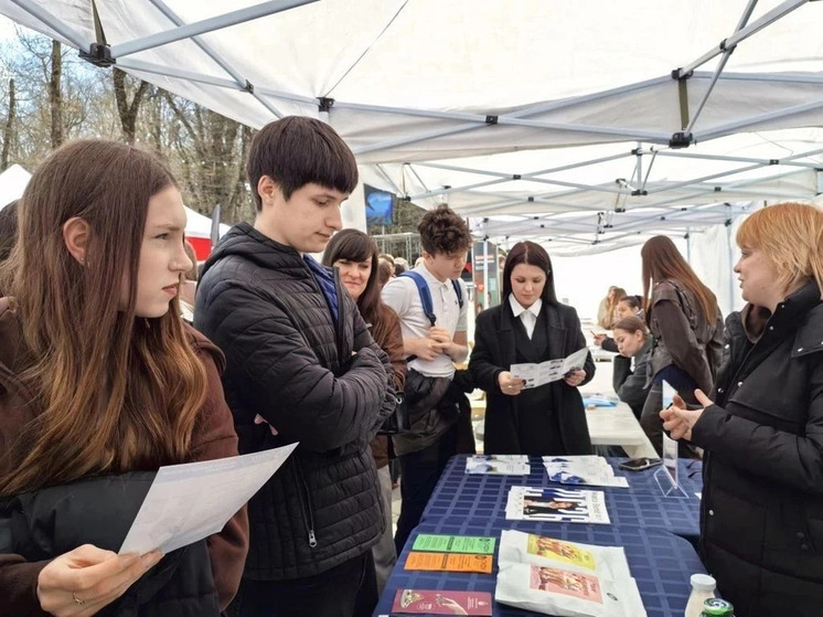 Более 600 ставропольских школьников посетили Всероссийскую ярмарку трудоустройства