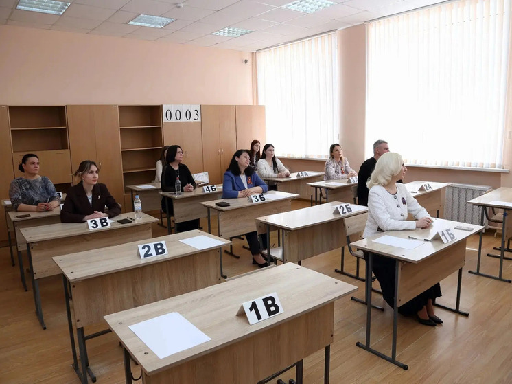 Более 65 взрослых сдали пробный ЕГЭ по русскому языку в Ставрополе