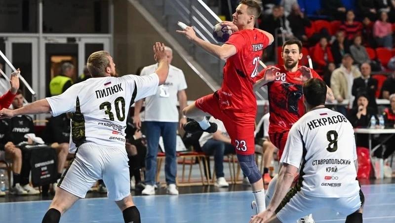 Гандболисты ставропольского &laquo;Виктора&raquo; в гостях проиграли &laquo;Пермскими медведями&raquo;