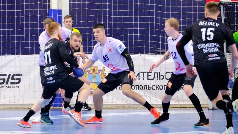 Гандболисты &laquo;Виктора&raquo; в Ставрополе одолели &laquo;Чеховских медведей&raquo;