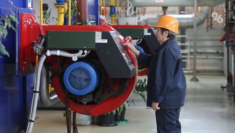 Горячую воду и отопление отключили в двух домах Невинномысска