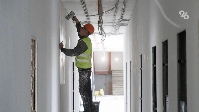 Капитальный ремонт школы №5 в селе Журавском завершат к началу учебного года