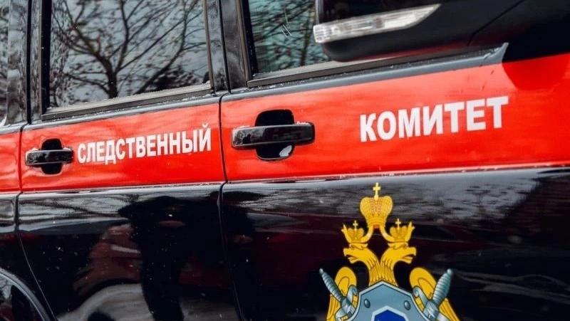 Крановщик уронил бетонный столб на мужчину в Кабардино-Балкарии