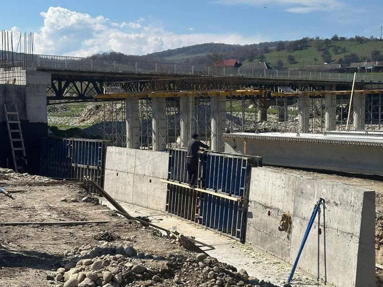 Мост на трассе «Владикавказ – Чикола» реконструируют с опережением графика