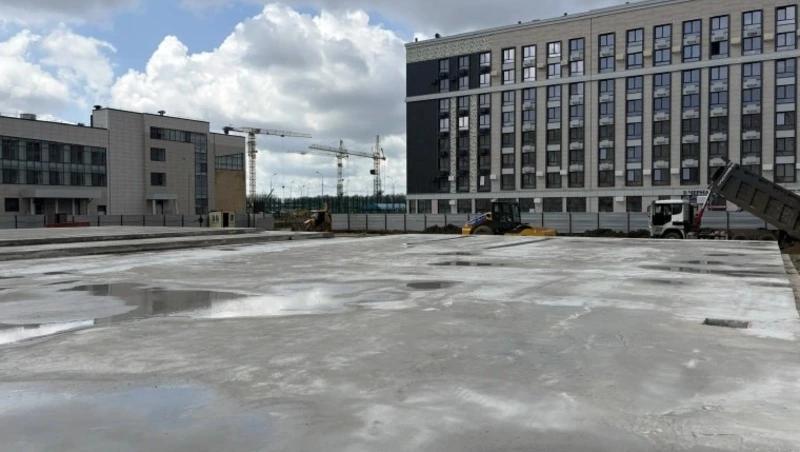 На юго-западе Ставрополя строят бассейн для будущих олимпийских чемпионов