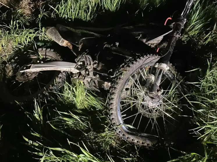 На Ставрополье 18-летний водитель питбайка без прав попал в больницу после ДТП