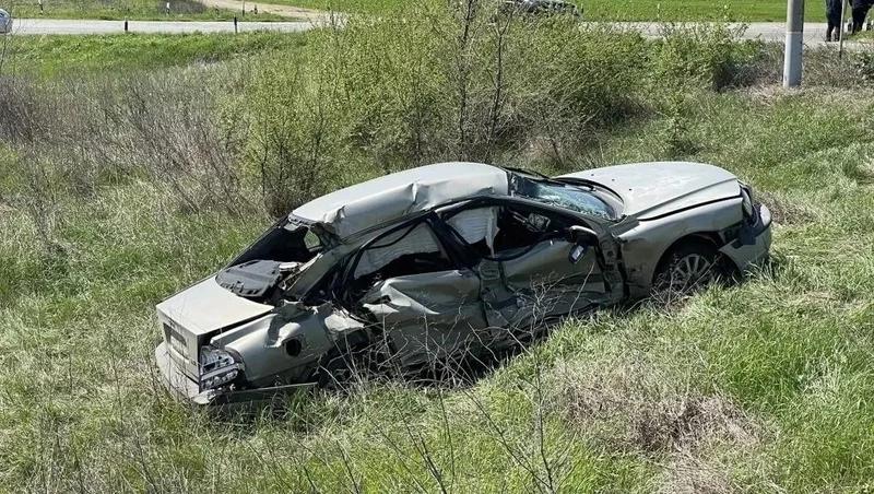 На Ставрополье автомобилистка чудом выжила после столкновения с локомотивом