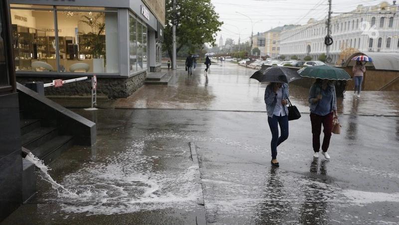 На Ставрополье до 13 апреля ожидаются ливни, грозы, град и ветер до 25 м/с