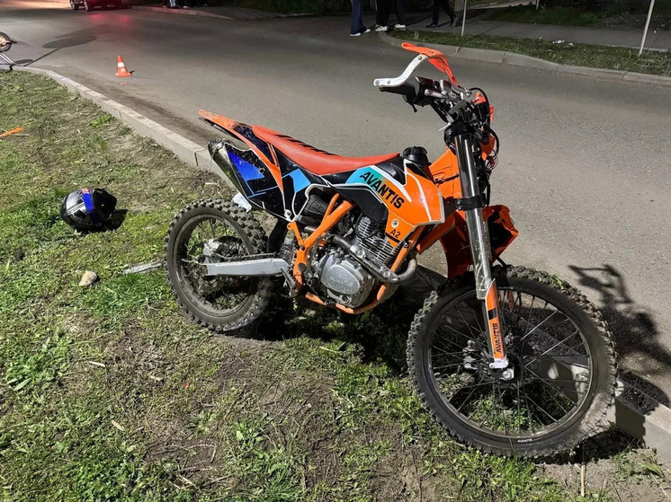 На Ставрополье подросток на питбайке сбил пенсионерку на пешеходном переходе