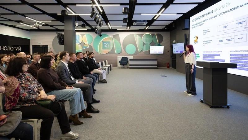 &laquo;Надеюсь на максимальный результат&raquo;: как в ставропольской &laquo;Школе 21&raquo; прошёл цифровой диктант