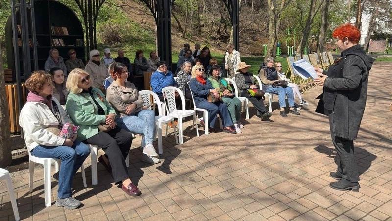 Образовательные лекции под открытым небом запустили в Кисловодске