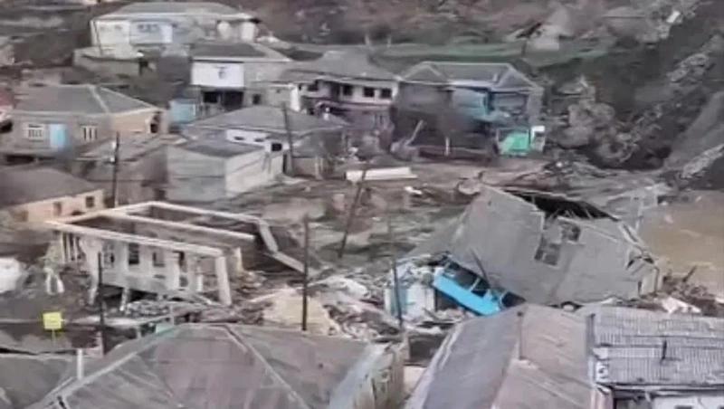 Оползень разрушает село Уркарах в Дагестане