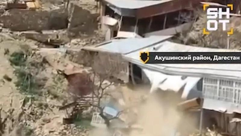 Оползни разрушили дома и оставили без электричества несколько сёл Дагестана