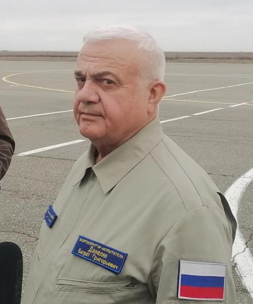 Погодный фронт: самолёт Росгидромета готовится стрелять по облакам на Ставрополье