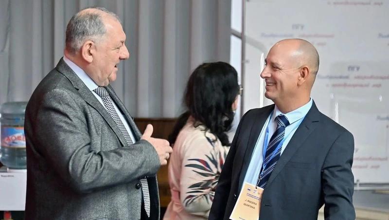 Ректор кубинского вуза приехал в гости в ПГУ