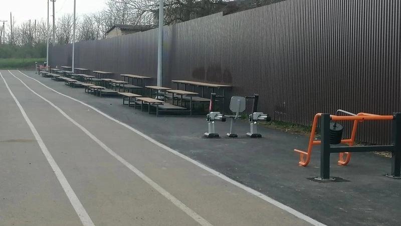 Ремонт стадиона завершили в посёлке Благодарненского округа