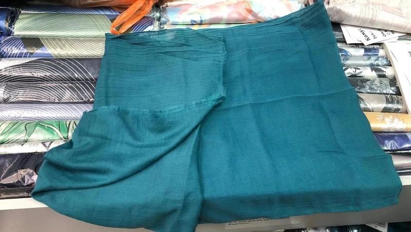 Ставропольчанку задержали по подозрению в краже 300 платков на рынке