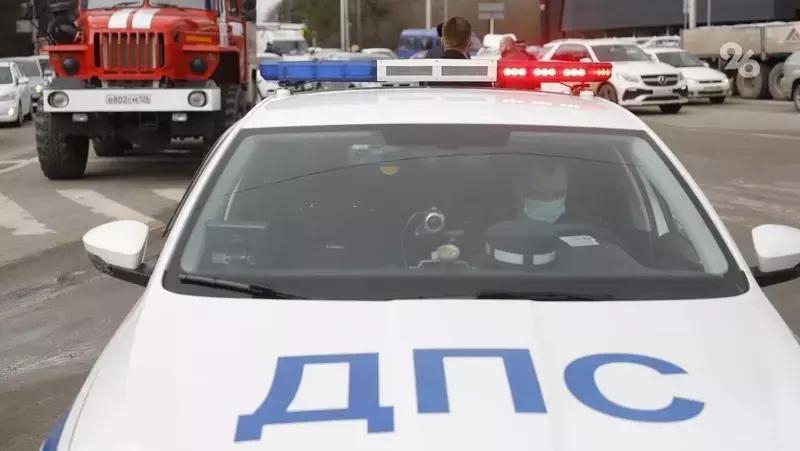 Ставрополец солгал полицейским об угоне авто, врезавшись в столб