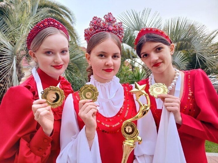 Театр моды «Купава» из Александровского округа Ставрополья завоевал Гран-при в Сочи