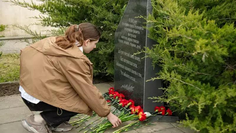 В Будённовске почтили память убитых фашистами в годы ВОВ мирных жителей