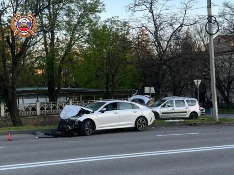 В Ессентуках пожилая пассажирка легковушки погибла в ДТП