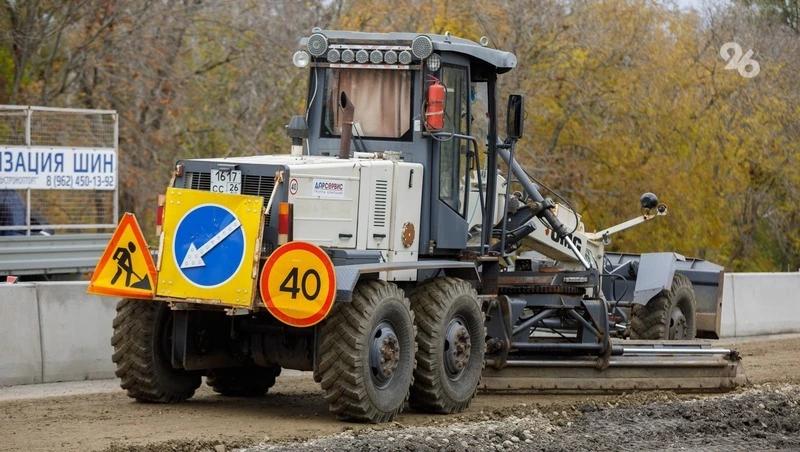 В Георгиевском округе обновляют асфальт и грейдируют 20 улиц