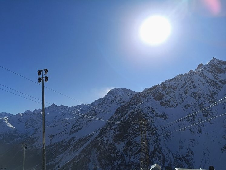 В горах Северной Осетии наблюдали редкое для весны солнечное гало