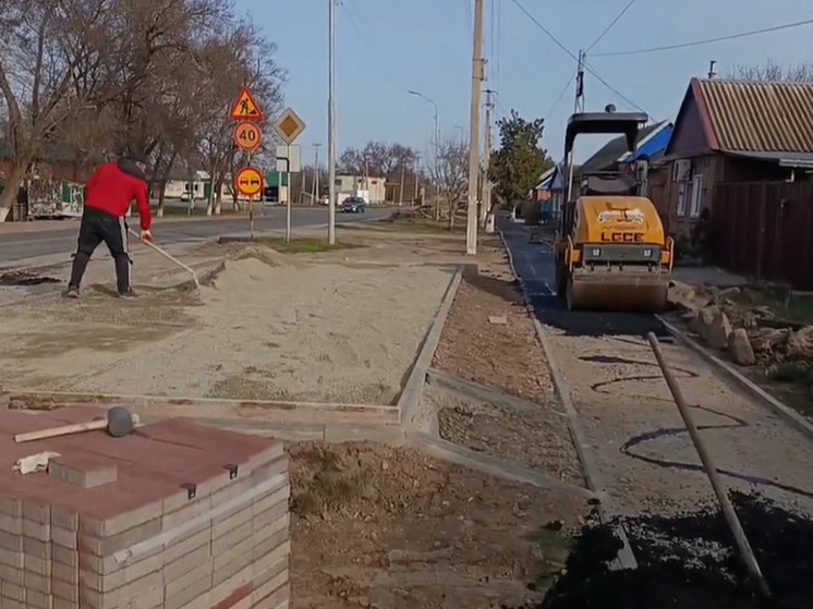 В районном центре Ипатовского округа отремонтируют дорогу