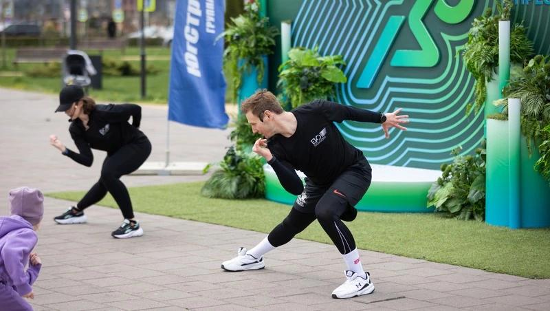 В Ставрополе провели массовую зарядку для подготовки к Зелёному Марафону