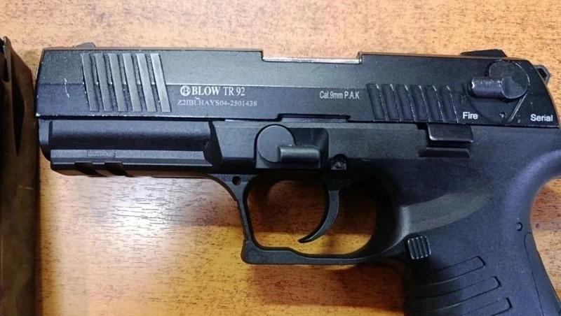 Житель Ингушетии попался с шумовым пистолетом, переделанным в травматический