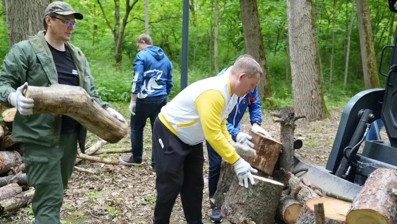 Глава Ставрополья поблагодарил участников субботника в Новопавловске