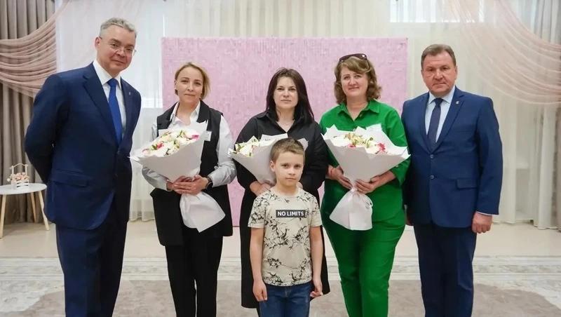 Губернатор Ставрополья пообщался с детсадовцами &mdash; участниками парада Победы