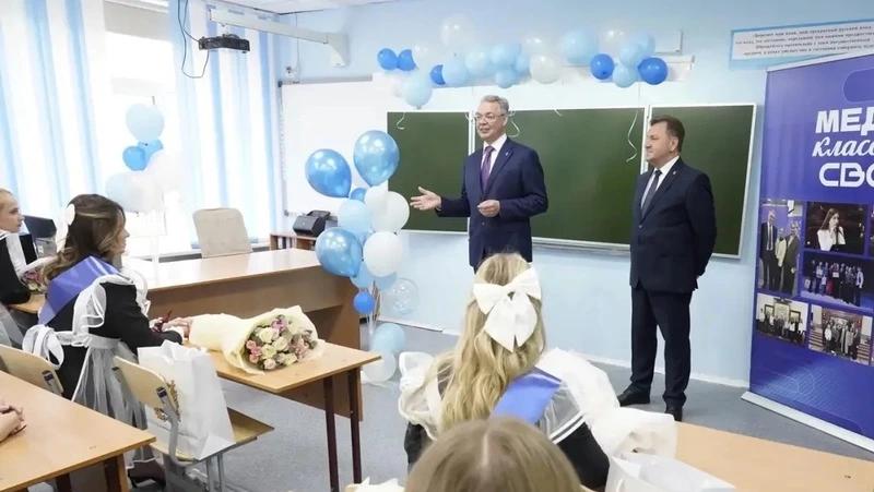 Губернатор встретился с выпускниками первого на Ставрополье медиакласса