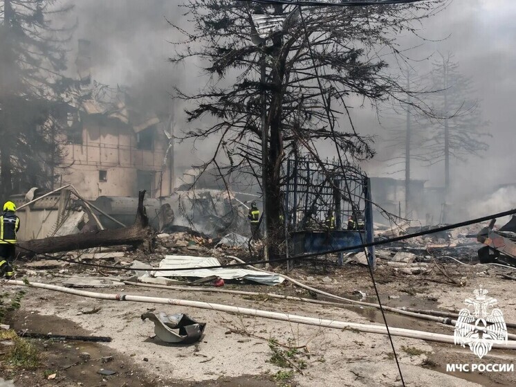 Количество пострадавших при взрыве и пожаре на АЗС в Пятигорске увеличилось до шести