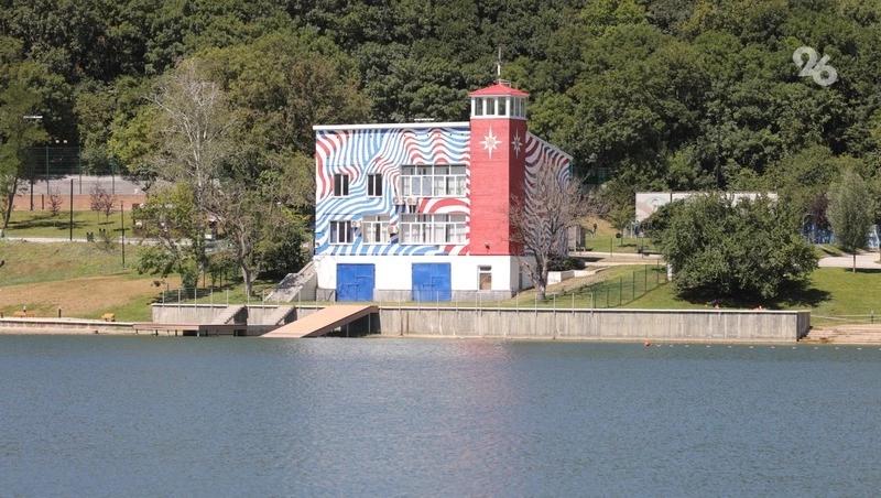 Комсомольский пруд Ставрополя наполнили и благоустроили к купальному сезону